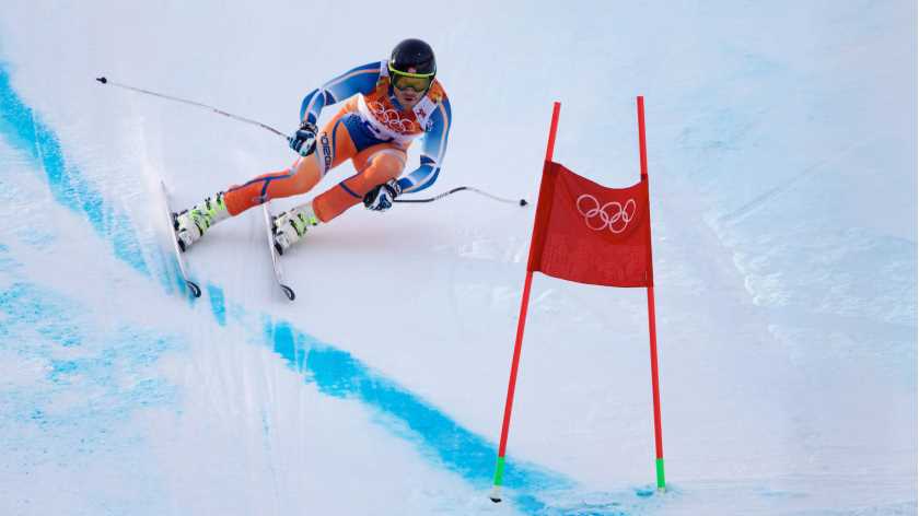 Alpinist Kjetil Jansrud under OL nedover alpintbakken.